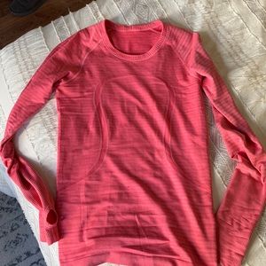 Pink Lululemon swiftly long sleeve